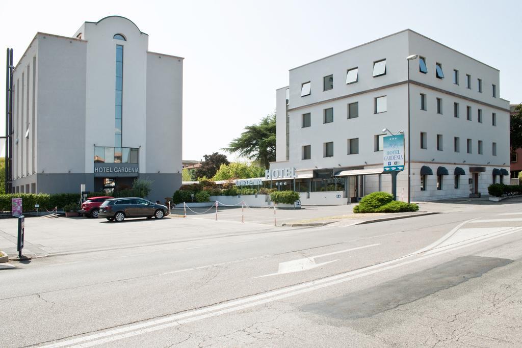 Hotel Gardenia Verona Esterno foto