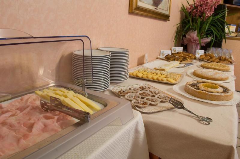 Hotel Gardenia Verona Esterno foto